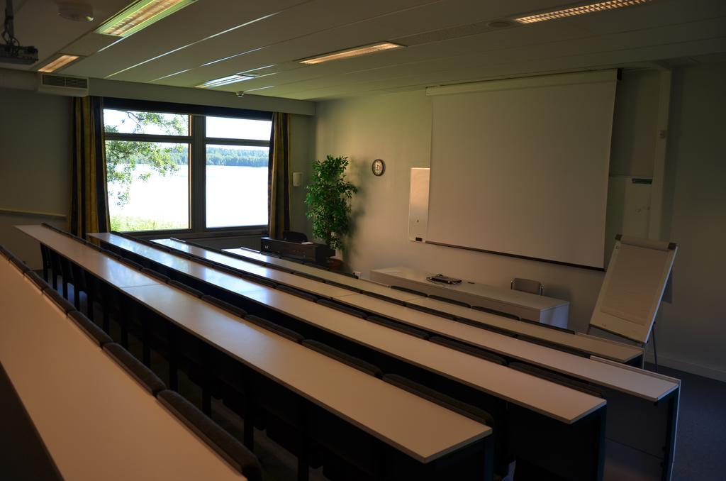 מלון Lempäälä Pappilanniemi Course Centre מראה חיצוני תמונה